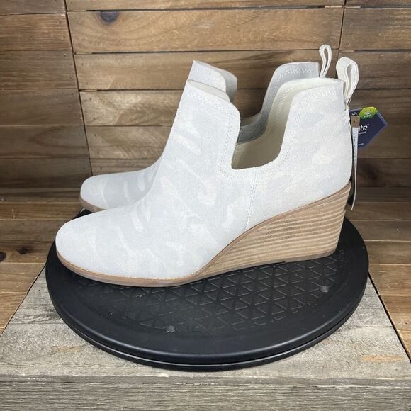 Toms Womens Size US 9 Kallie Egret Camp Suede Ankle Slip On Wedge Boots - Picture 3 of 10